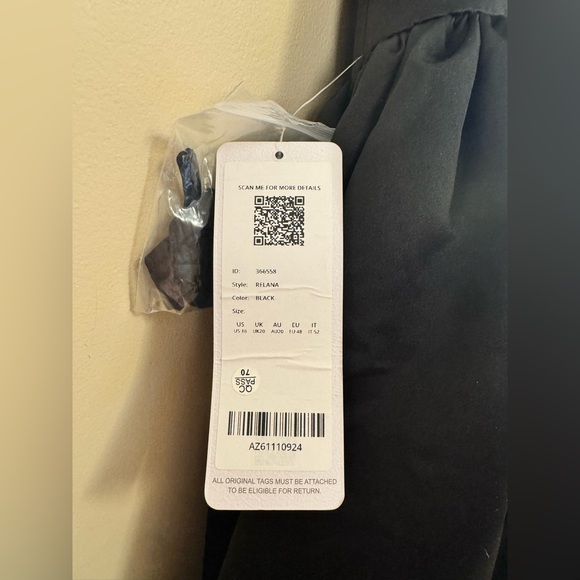 AZAZIE ATELIER Relana Black Sleeveless Bandeau Ballgown - Picture 14 of 14